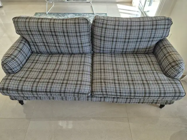 Ikea 3 seater sofa, Επαρχία Λευκωσίας — Άγιοι Ομολογητές