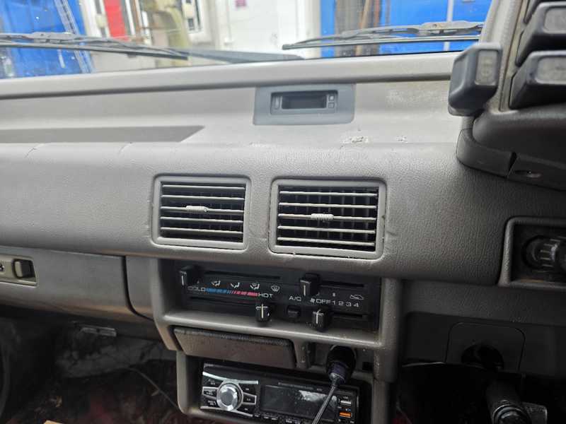 1991 Isuzu Pick-up 2,5L 1991 Cyprus