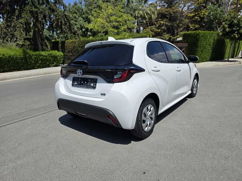 2022 Toyota Yaris 1,5L 2022 Cyprus