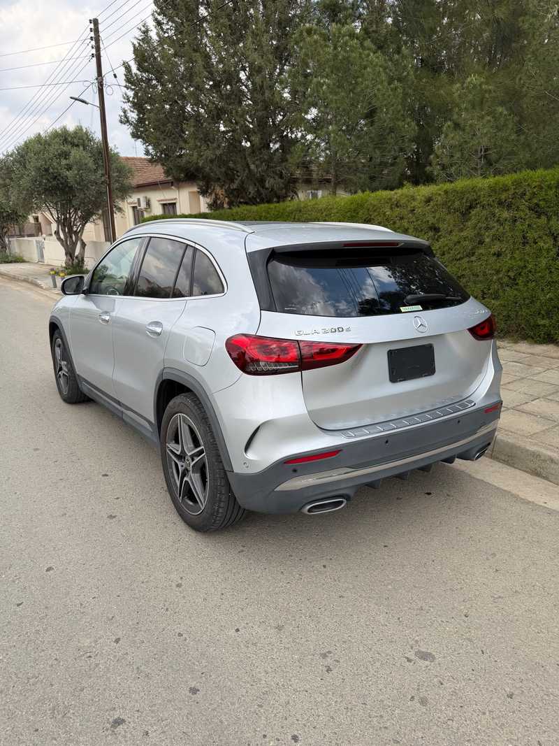 2021 Mercedes-Benz GLA-Class 2,0L 2021 Cyprus