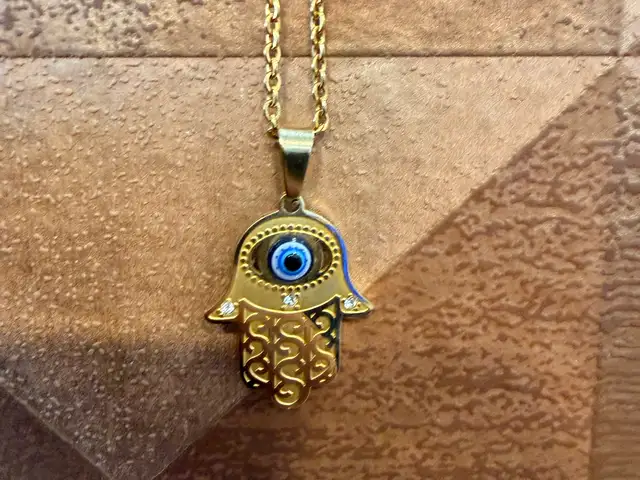 Stainless steel luxury necklace, Επαρχία Πάφου — Paphos - Άγιος Θεόδωρος