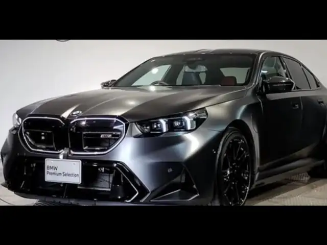 BMW M5