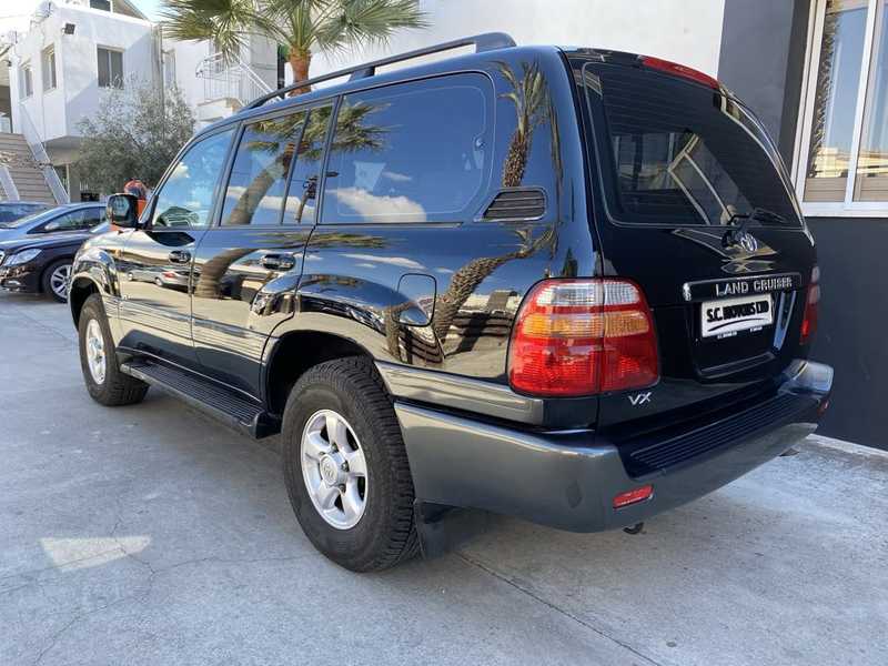 2000 Toyota Land Cruiser 300 4,2L 2000 Cyprus