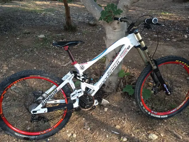Mountain bike, Επαρχία Λευκωσίας — Άγιοι Ομολογητές