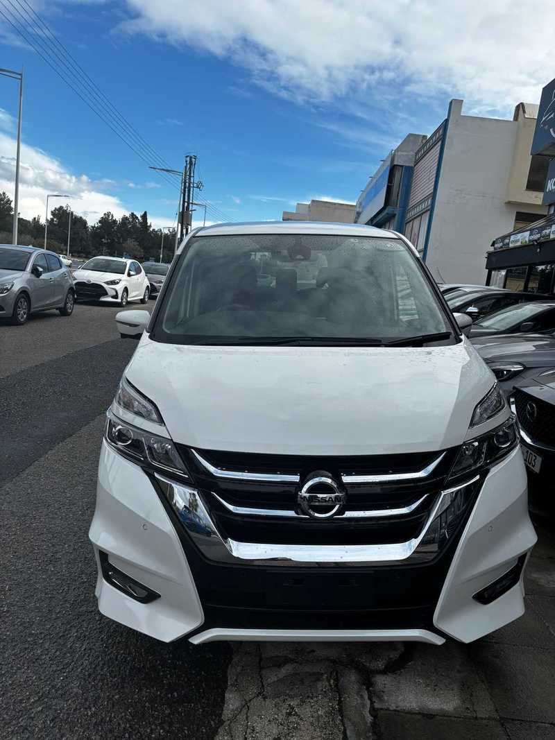 2019 Nissan Serena 2,0L 2019 Cyprus