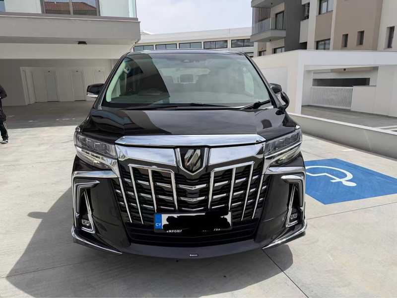 Toyota Alphard 2,5L 2023