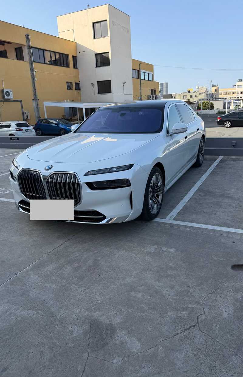 2023 BMW 7-Series 3,0L 2023 Cyprus