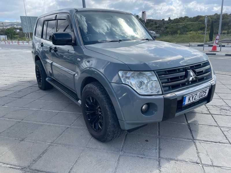 Mitsubishi Pajero 3,2L 2011