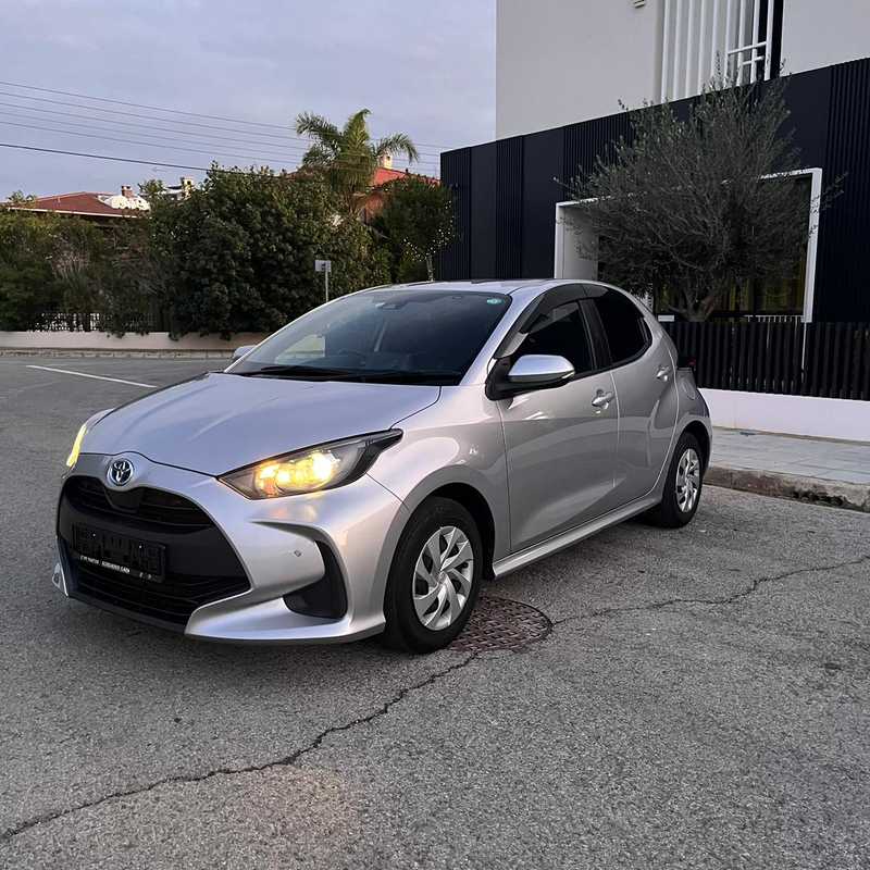 2022 Toyota Yaris 1,5L 2022 Cyprus
