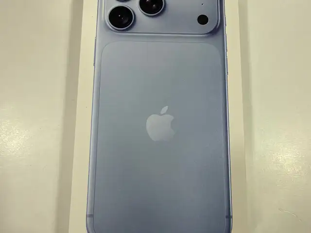 Iphone 18 pro max 256gb glacier, Επαρχία Λεμεσού — Λεμεσός - Αγία Τριάδα