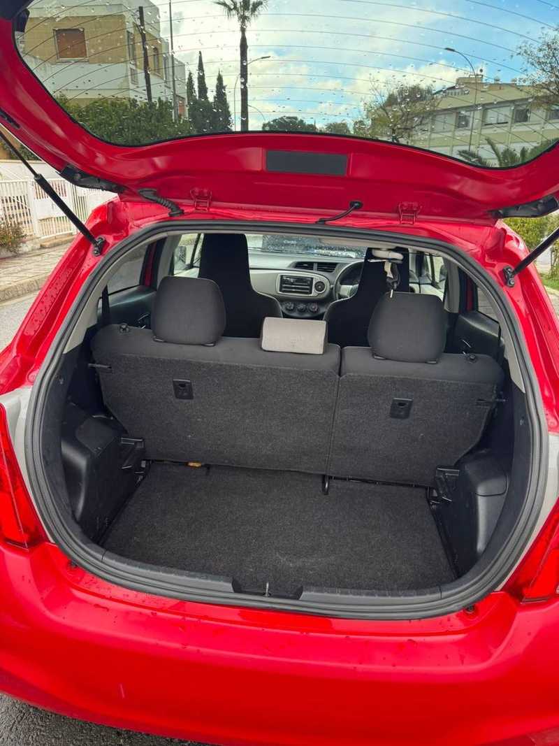 Toyota Vitz 1,3L 2014