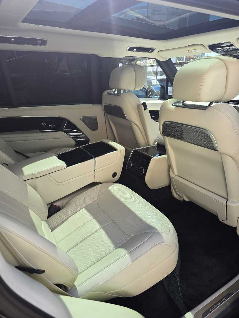 2023 Land Rover Range Rover Autobiography 3,0L 2023 Cyprus