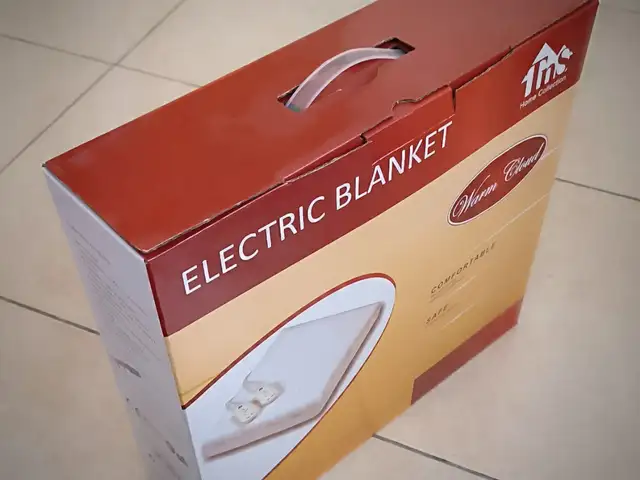 Brand new double electric blanket 160x140cm dual zone, 2x50w, Paphos — Kissonerga