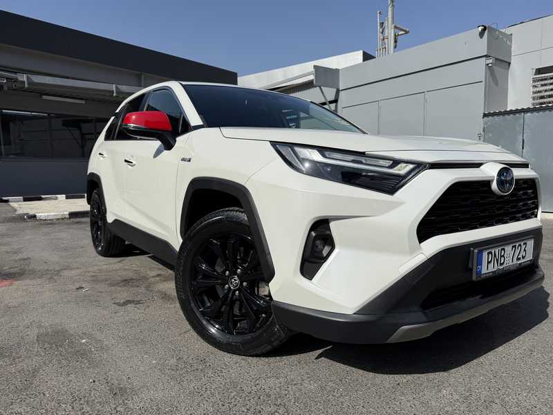 Toyota RAV4 2,5L 2023
