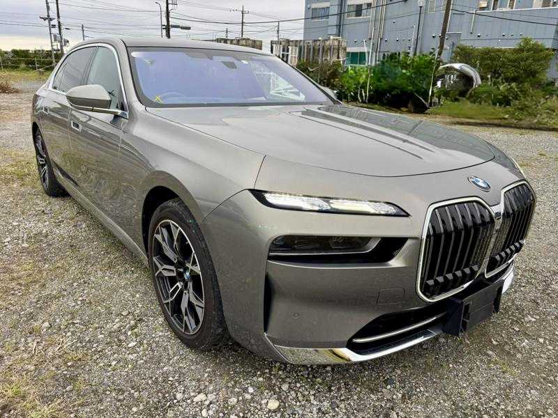 BMW 7-Series 3,0L 2023