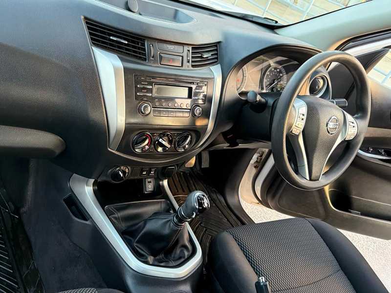 2020 Nissan Navara 2,3L 2020 Cyprus