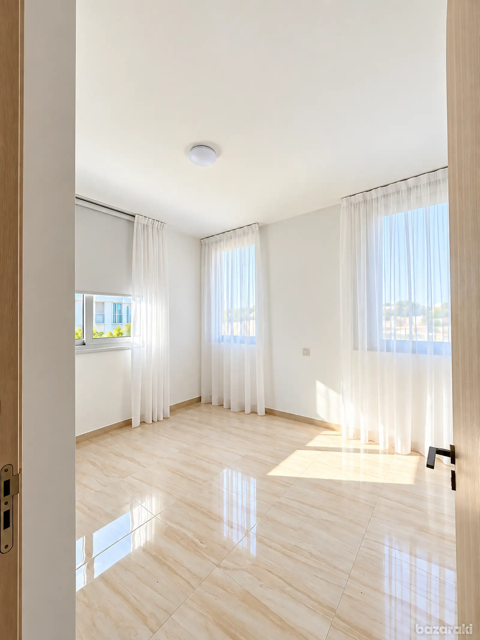 House, 3 bedrooms — 4