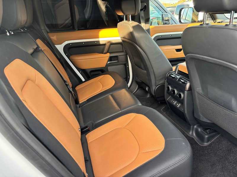 2025 Land Rover Defender 3,0L 2025 Cyprus