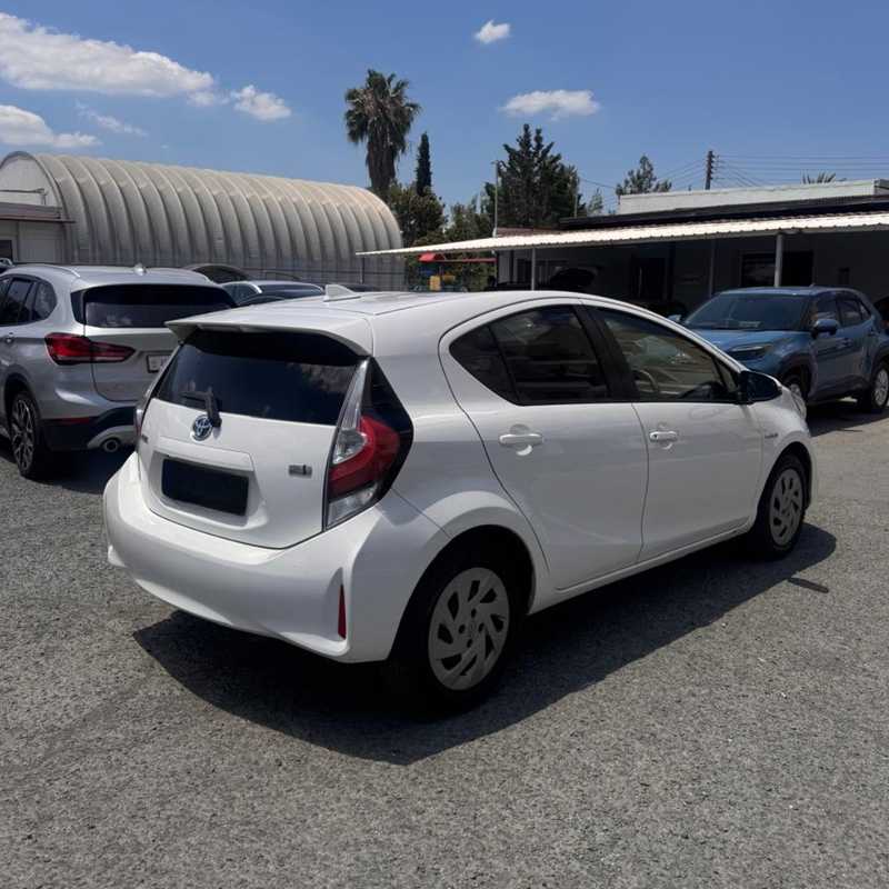 2019 Toyota Aqua 1,5L 2019 Cyprus