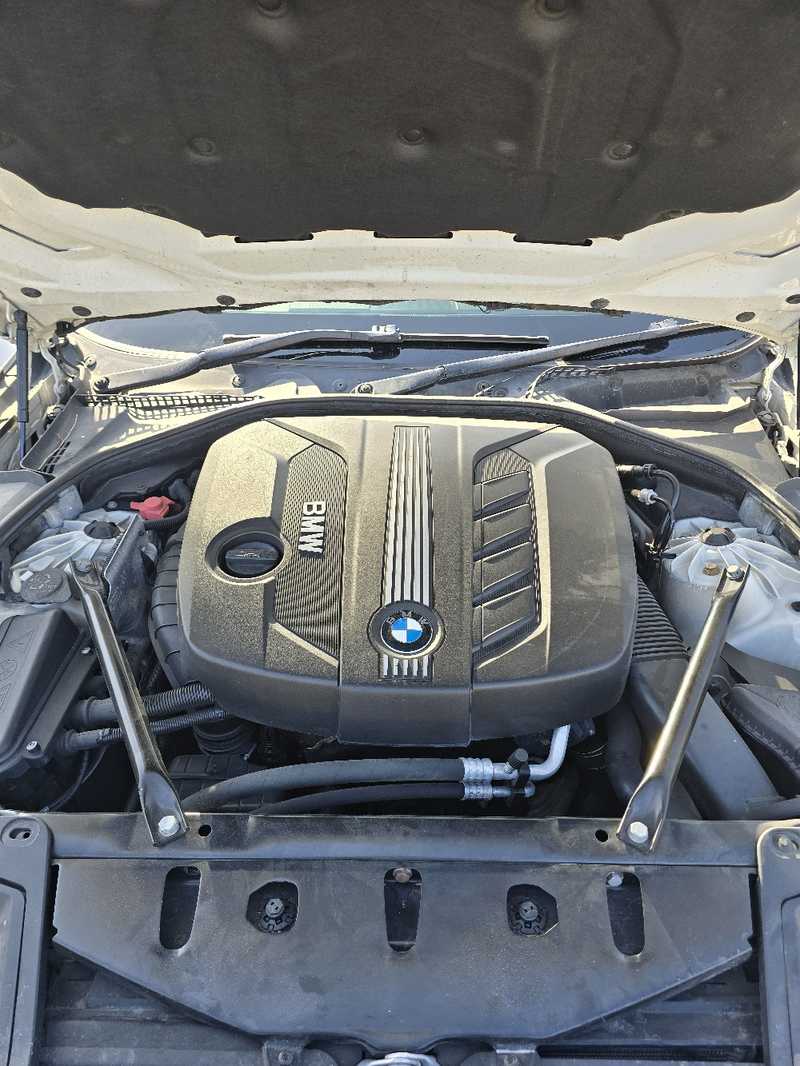 2011 BMW 5-Series 2,0L 2011 Cyprus