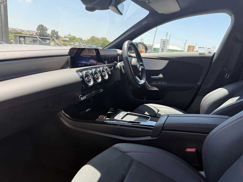2024 Mercedes-Benz CLA-Class 1,3L 2024 Cyprus