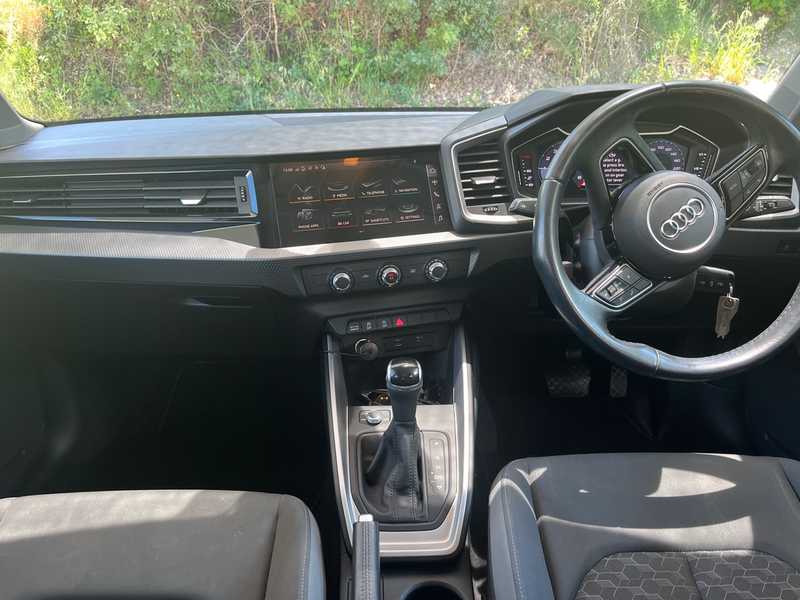 2020 Audi A1 1,5L 2020 Cyprus