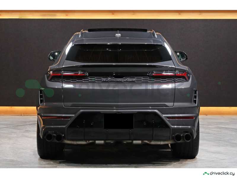 2025 Lamborghini Urus 4,0L 2025 Cyprus