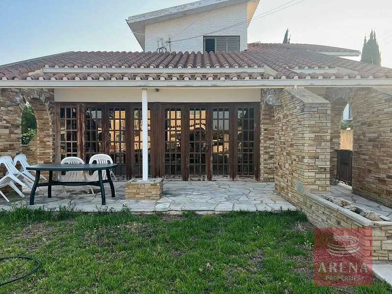 3-bedroom villa for sale