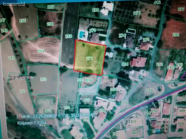 Residential Field 2388 m², Επαρχία Λευκωσίας — Πάνω Δευτερά