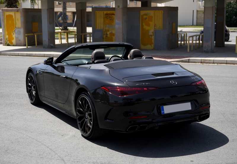 2022 Mercedes-Benz SL-Class 4,0L 2022 Cyprus