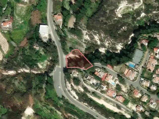 Residential Plot 1477 m², Limassol — Trimiklini