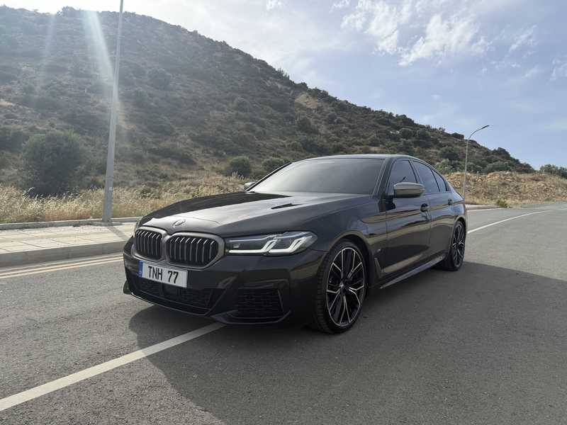 2022 BMW 5-Series 4,4L 2022 Cyprus