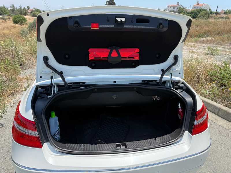 2011 Mercedes-Benz E-Class 1,8L 2011 Cyprus
