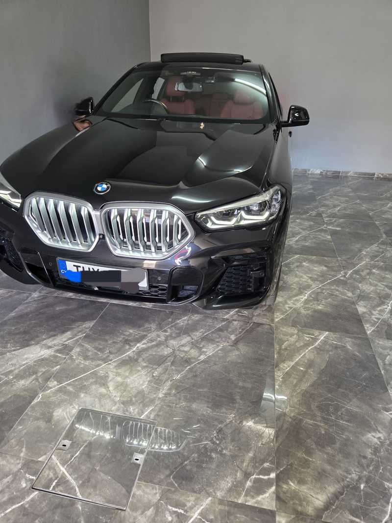 BMW X6 3,0L 2023