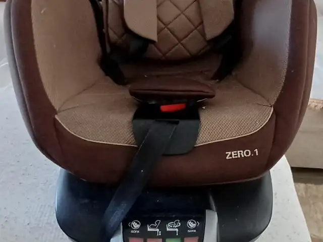 Car seat, Επαρχία Λευκωσίας — Στρόβολος - Σταυρός