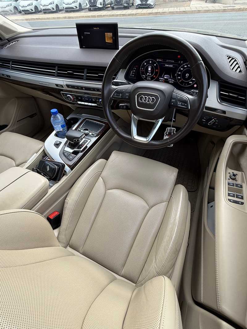 2017 Audi Q7 3,0L 2017 Cyprus