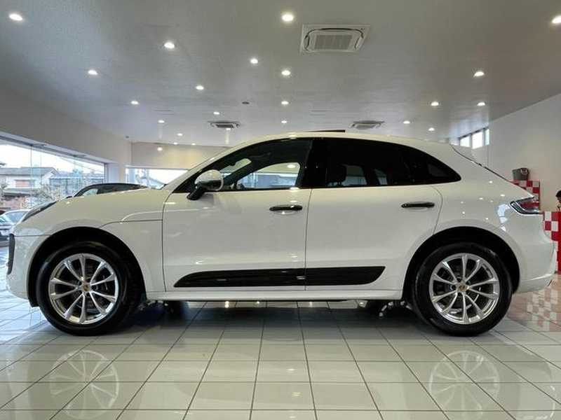 2023 Porsche Macan 2,0L 2023 Cyprus