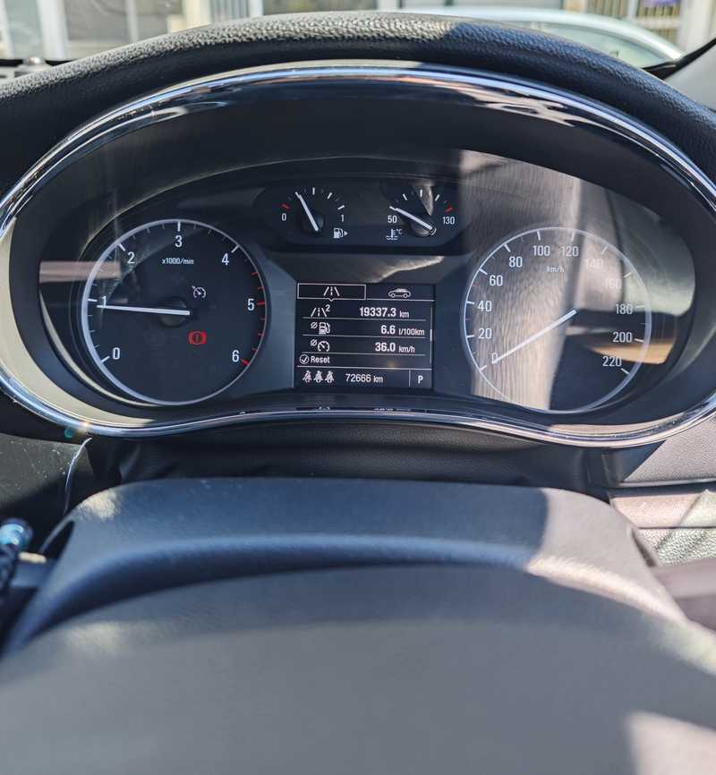 2017 Opel, Vauxhall Mokka 1,6L 2017 Cyprus