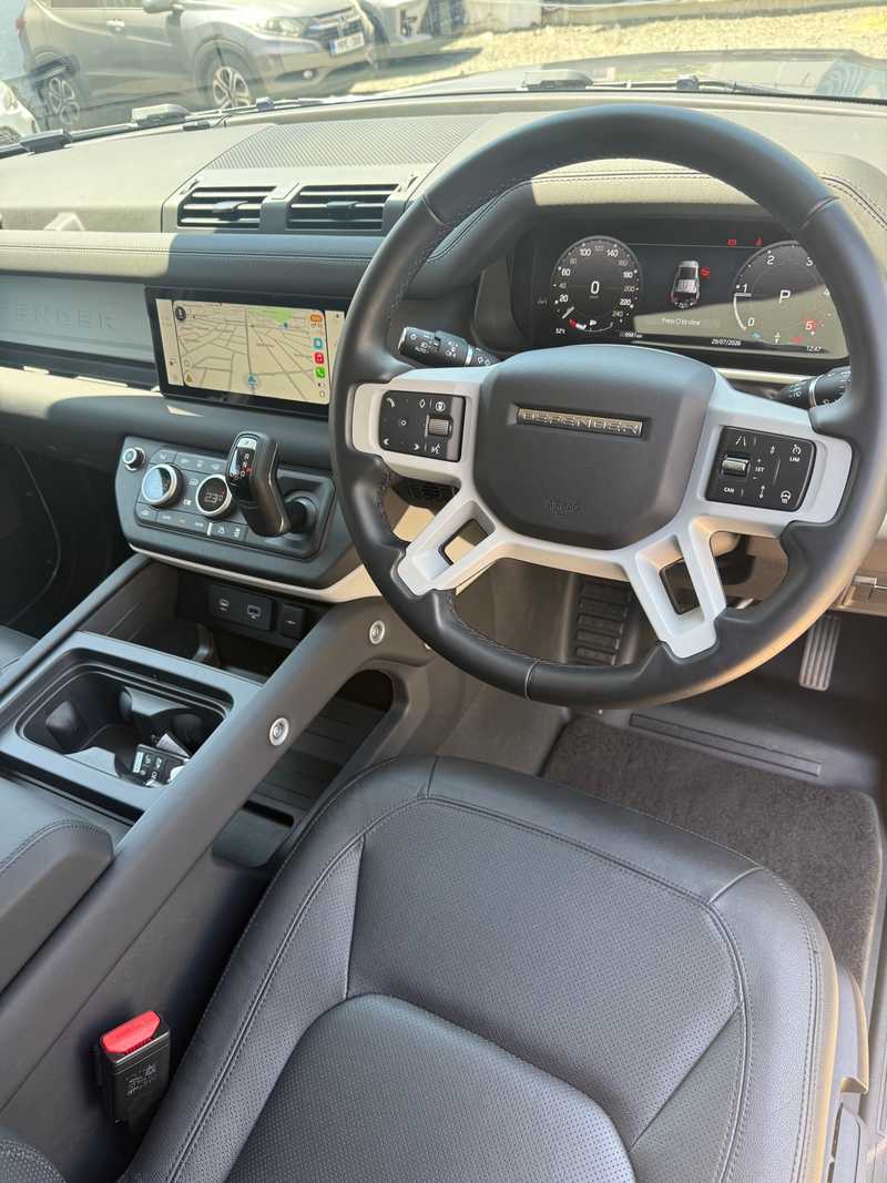 2024 Land Rover Defender 3,0L 2024 Cyprus