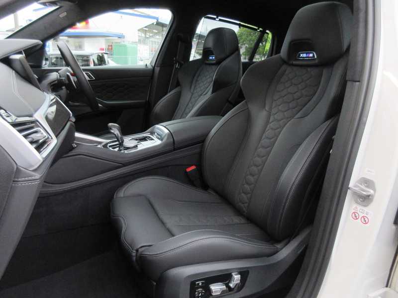 2025 BMW X6M 4,4L 2025 Cyprus