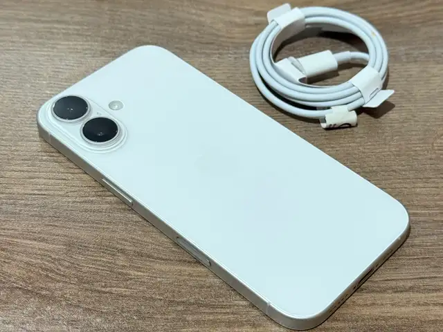 Iphone 16 256gb brand new condition, Nicosia — Latsia - Agios Eleftherios