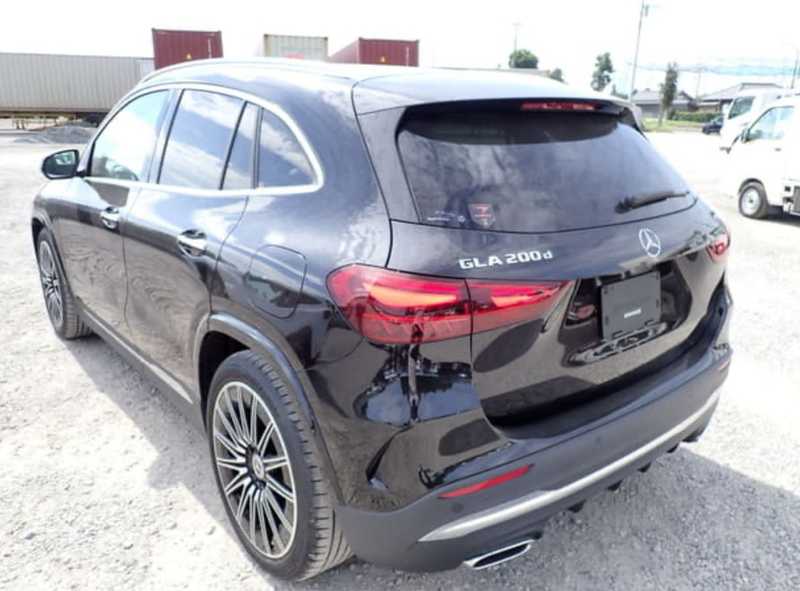 2025 Mercedes-Benz GLA-Class 2,0L 2025 Cyprus