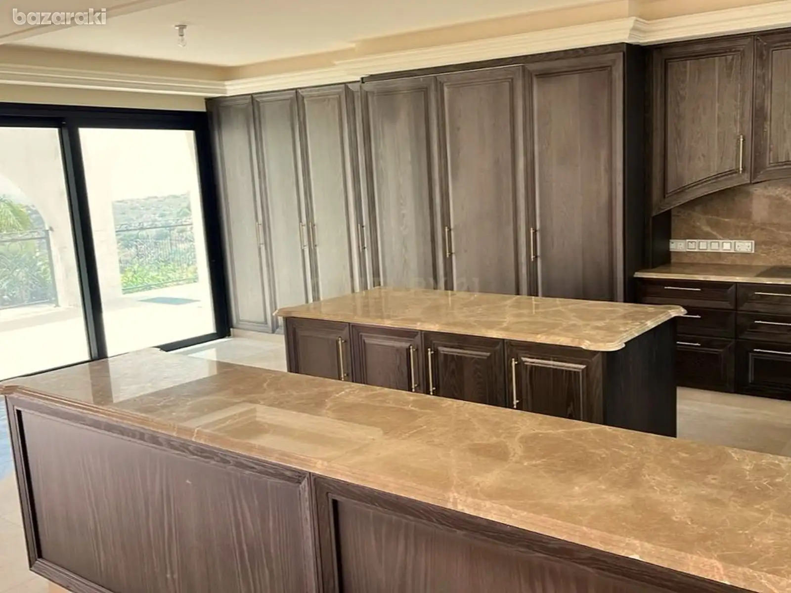 Villa, 5 bedrooms — 9