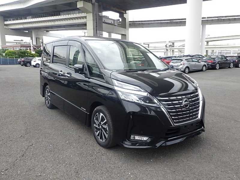 Nissan Serena 2,0L 2022