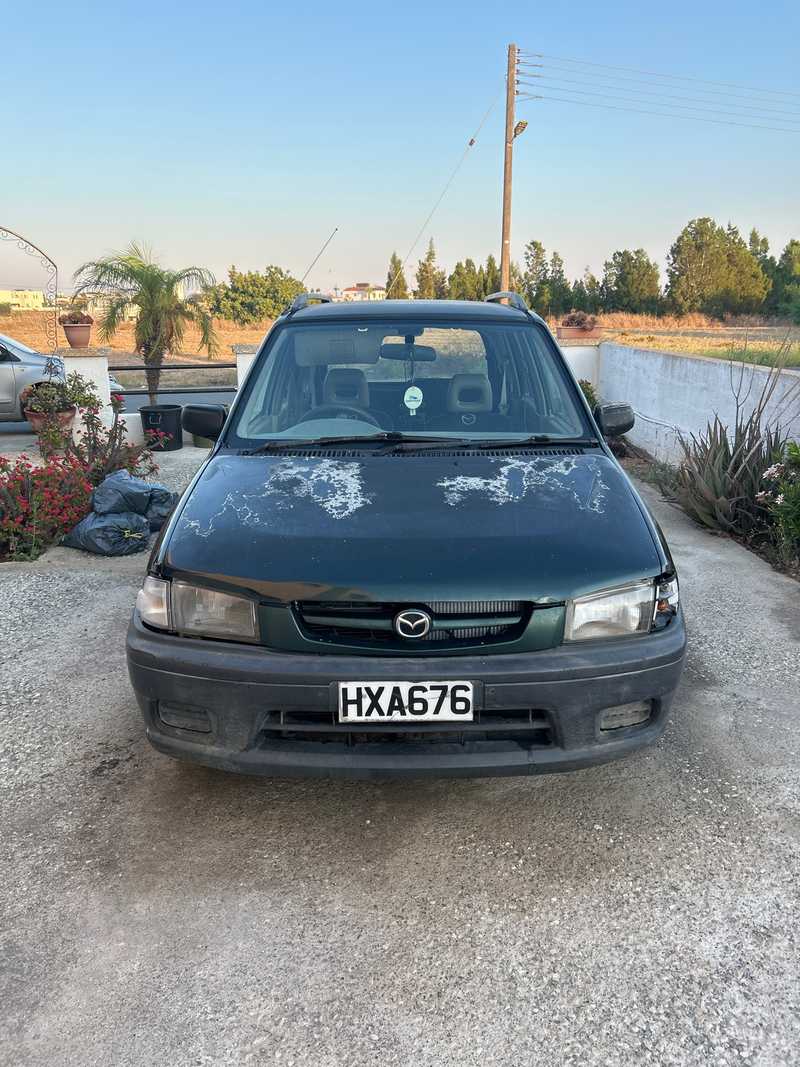 Mazda Demio 1,5L 1999