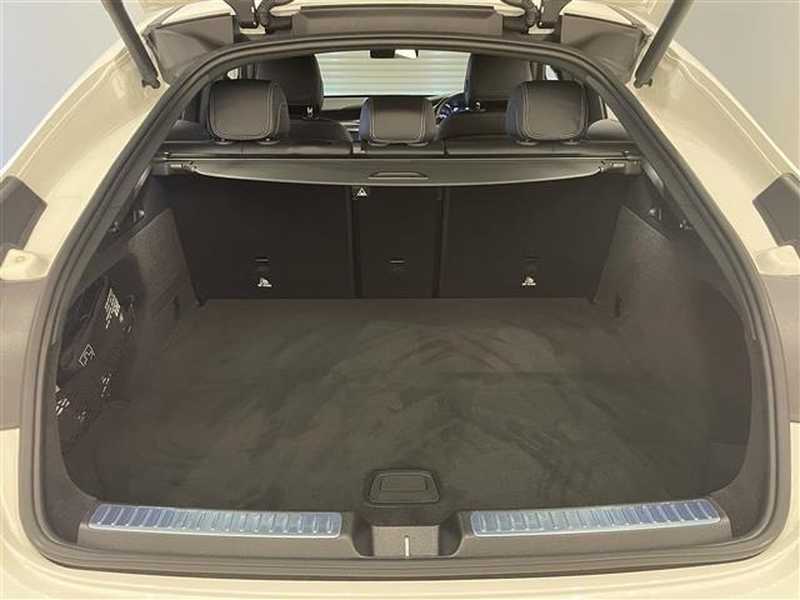 2022 Mercedes-Benz GLC-Class 2,0L 2022 Cyprus