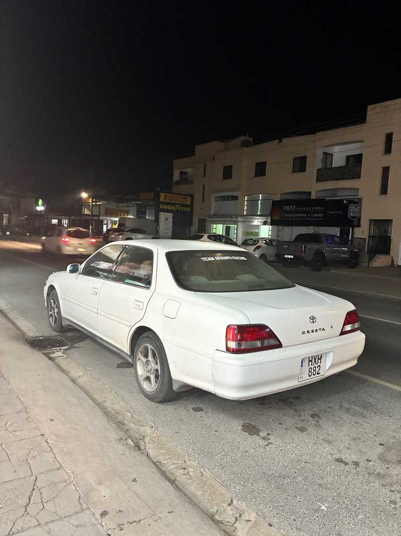 1996 Toyota Crown 2,4L 1996 Cyprus