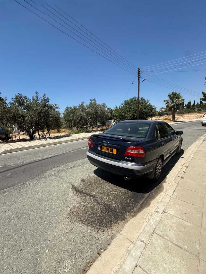 2004 Volvo S40 1,6L 2004 Cyprus