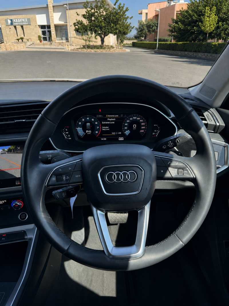 2022 Audi Q3 1,5L 2022 Cyprus