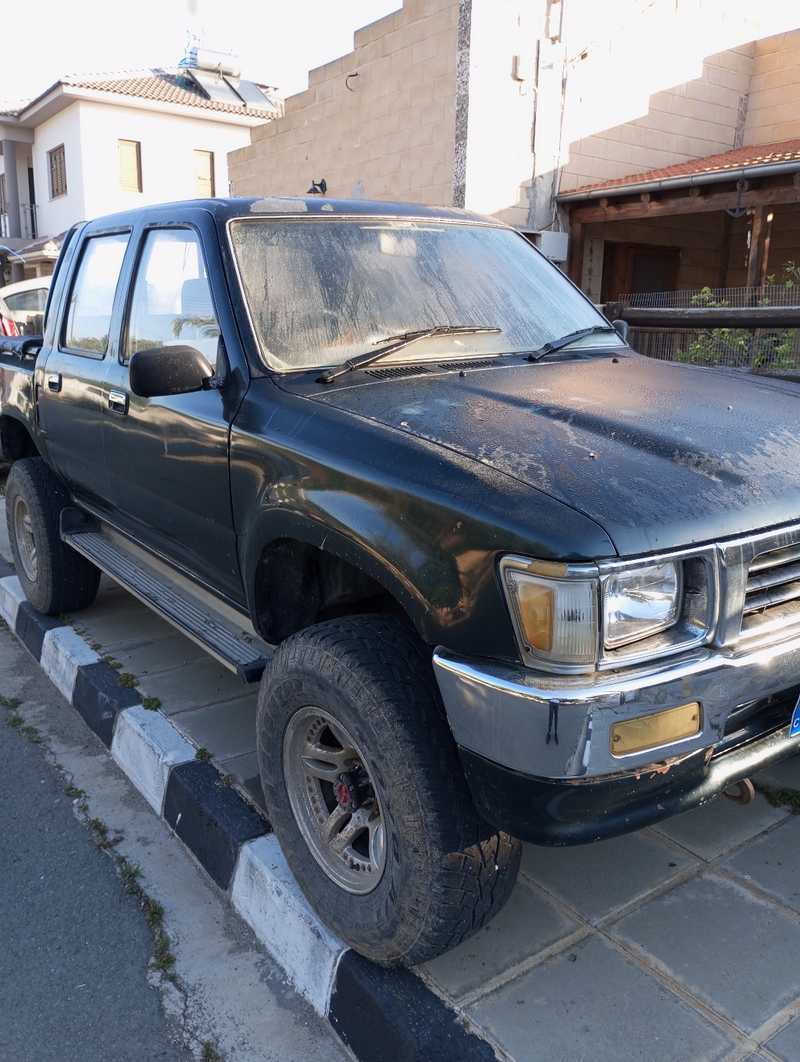 1995 Toyota Hilux 2,8L 1995 Cyprus